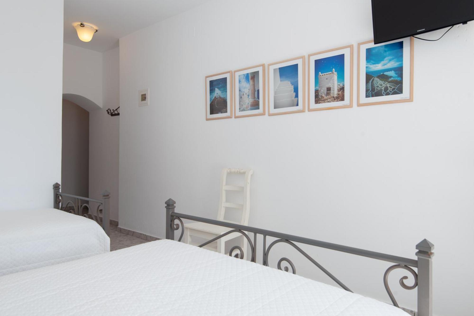 Hotel Efrosini Platis Gialos  Exterior photo